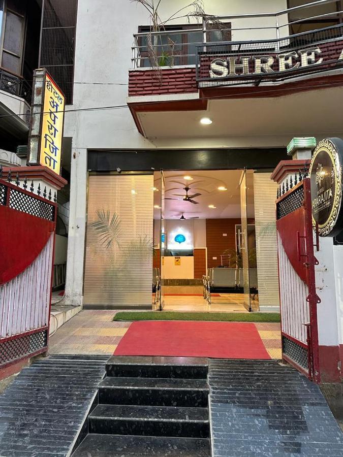 Hotel Aparajita Varanasi Exterior foto